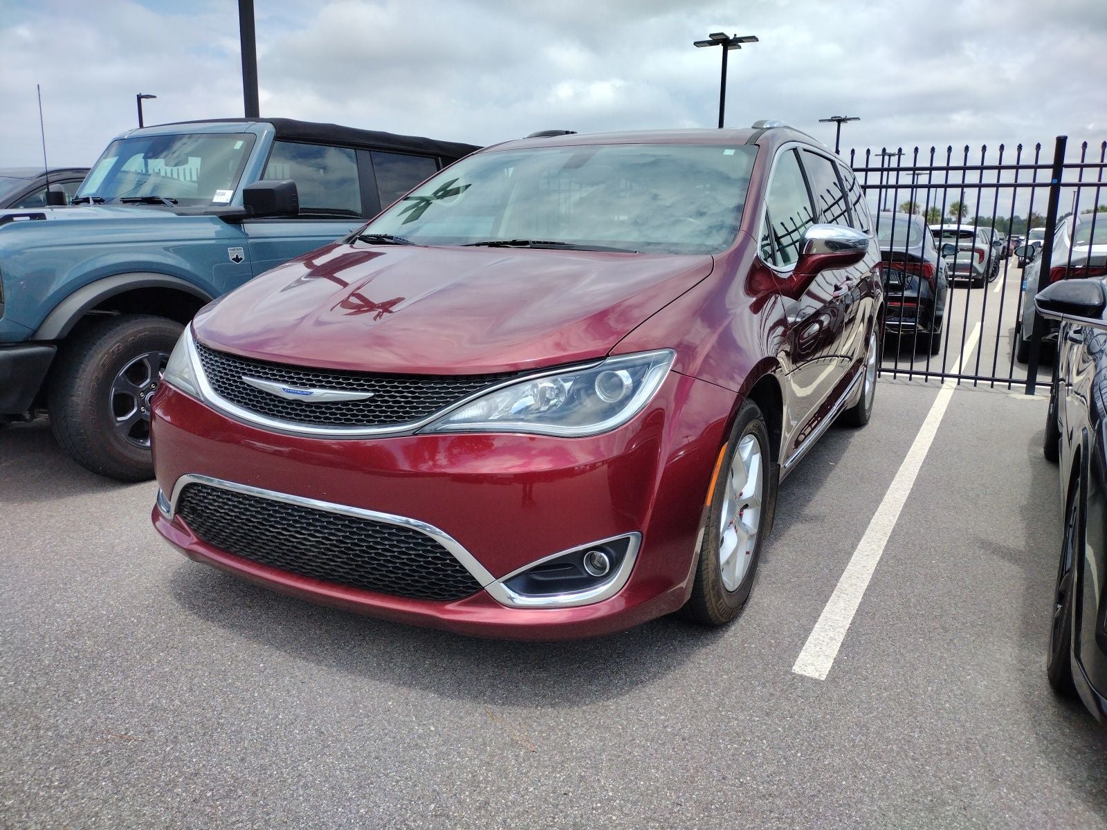 2020 Chrysler Pacifica Limited