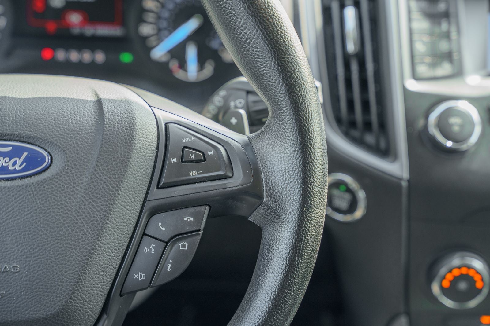 2019 Ford Edge SE