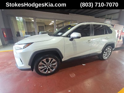2022 Toyota RAV4 XLE Premium