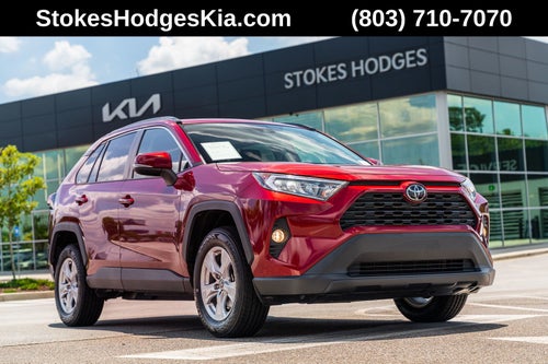 2020 Toyota RAV4 XLE