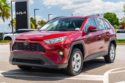 2020 Toyota RAV4 XLE