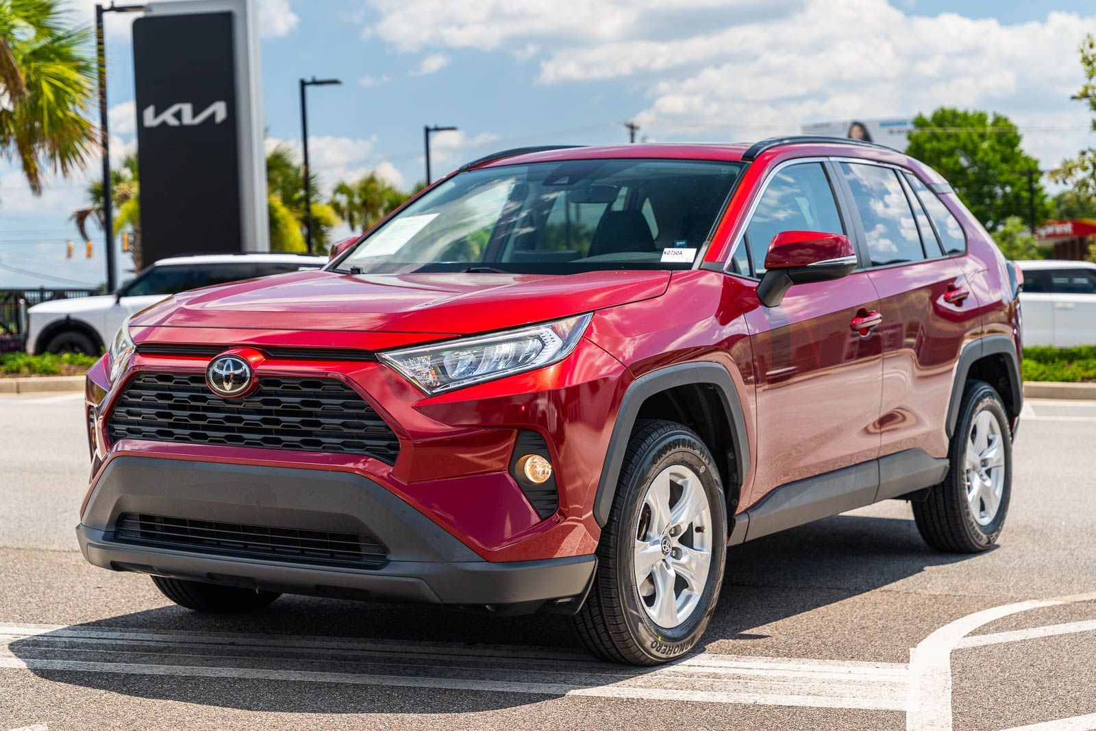 2020 Toyota RAV4 XLE