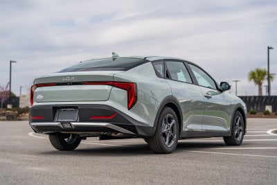 2026 Kia K4 LXS
