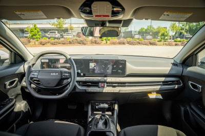 2026 Kia K4 LX