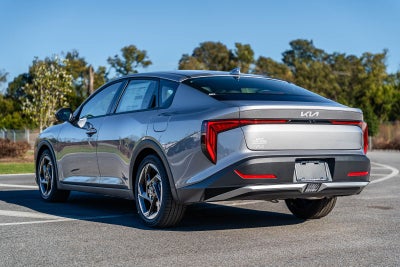 2026 Kia K4 EX