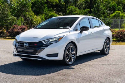 2025 Nissan Versa 1.6 SR
