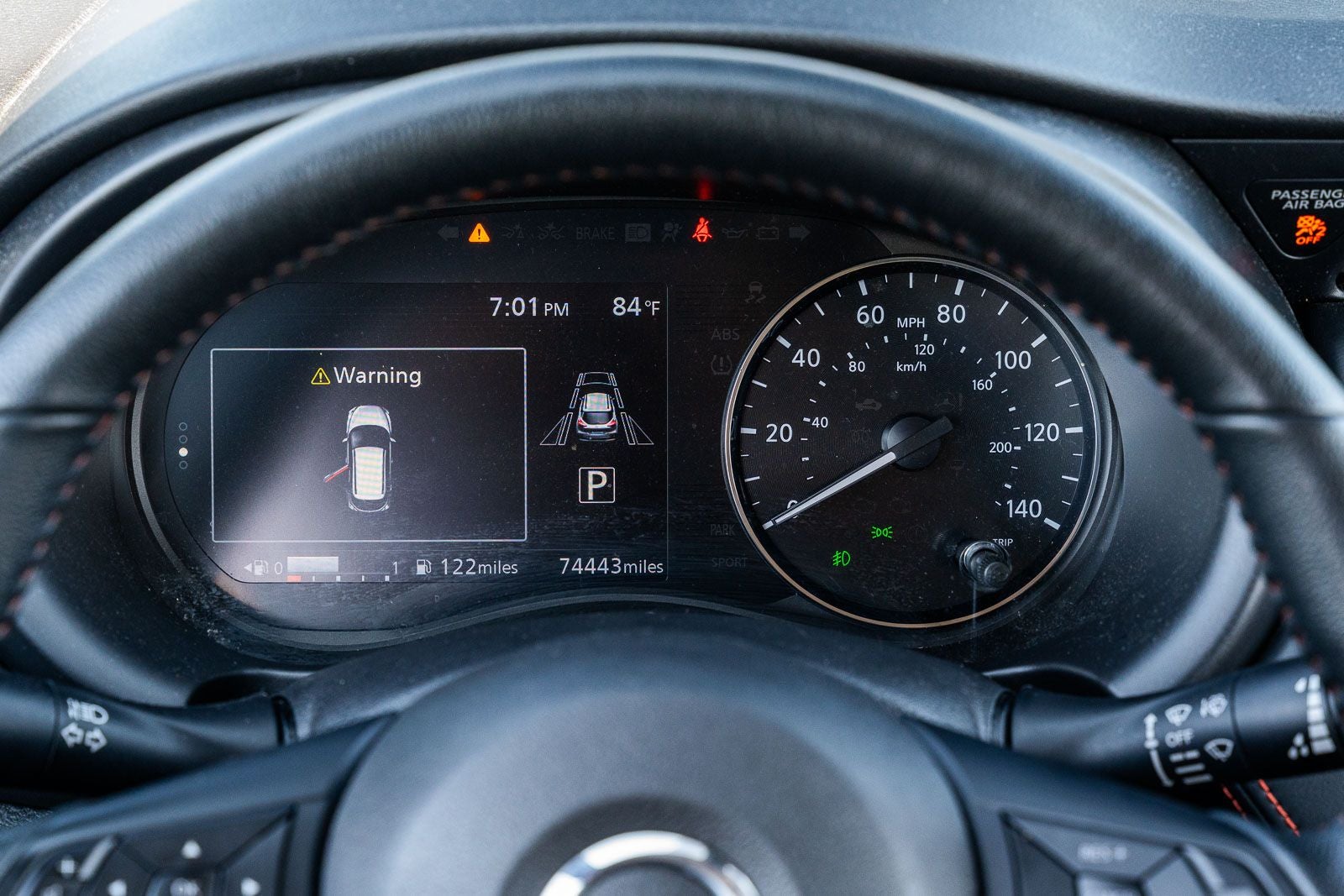 2021 Nissan Kicks SR