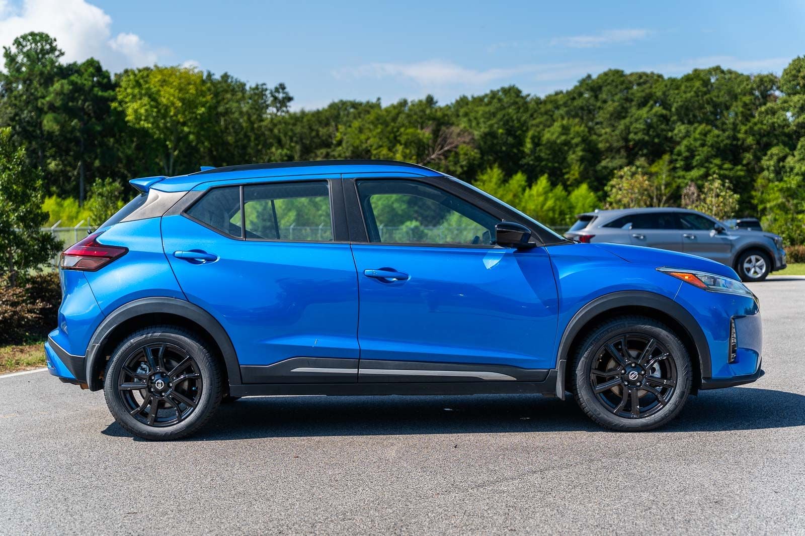 2021 Nissan Kicks SR