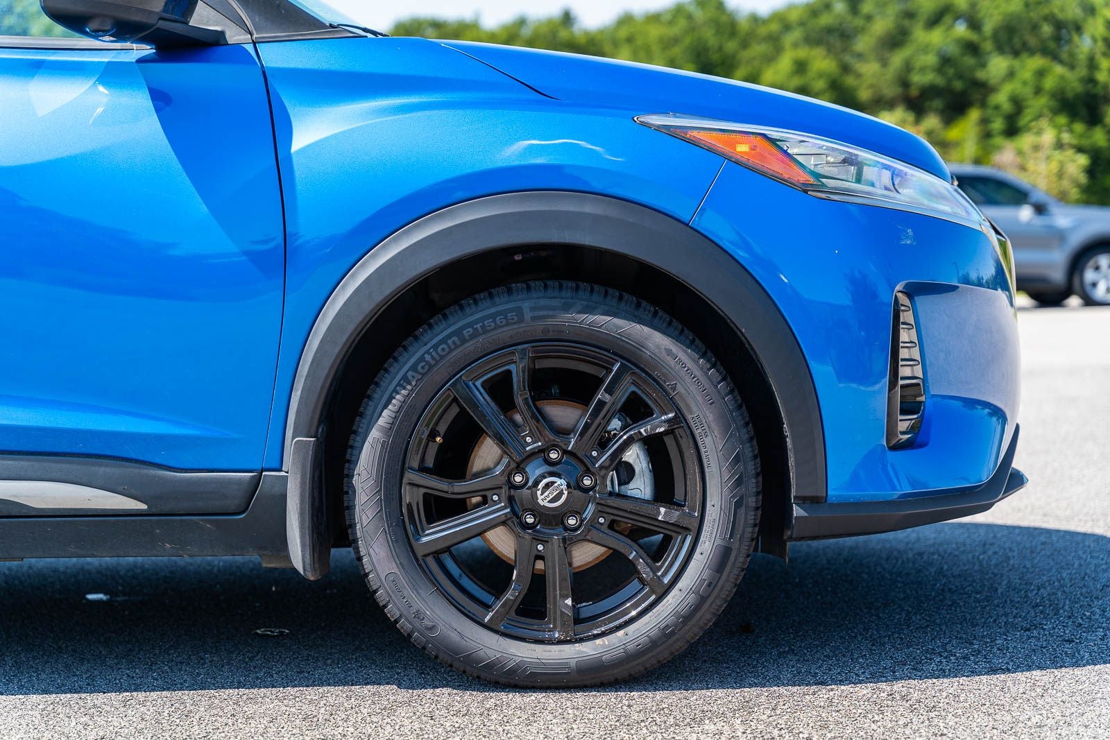 2021 Nissan Kicks SR
