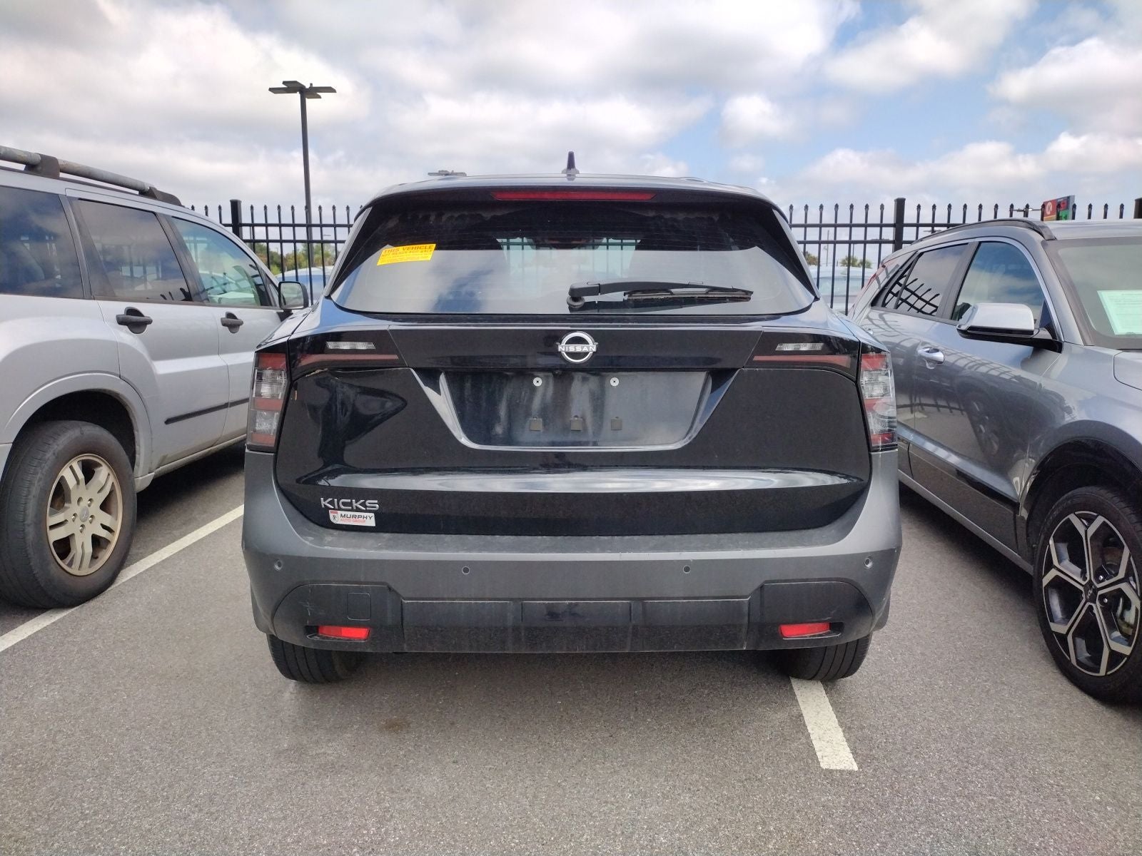 2025 Nissan Kicks S