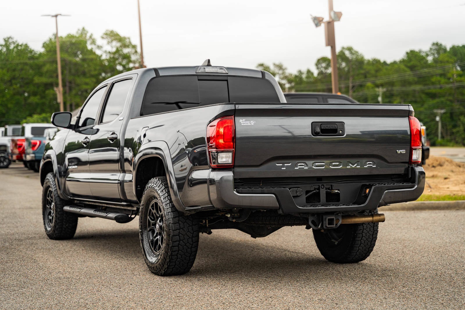 2022 Toyota Tacoma SR5 V6