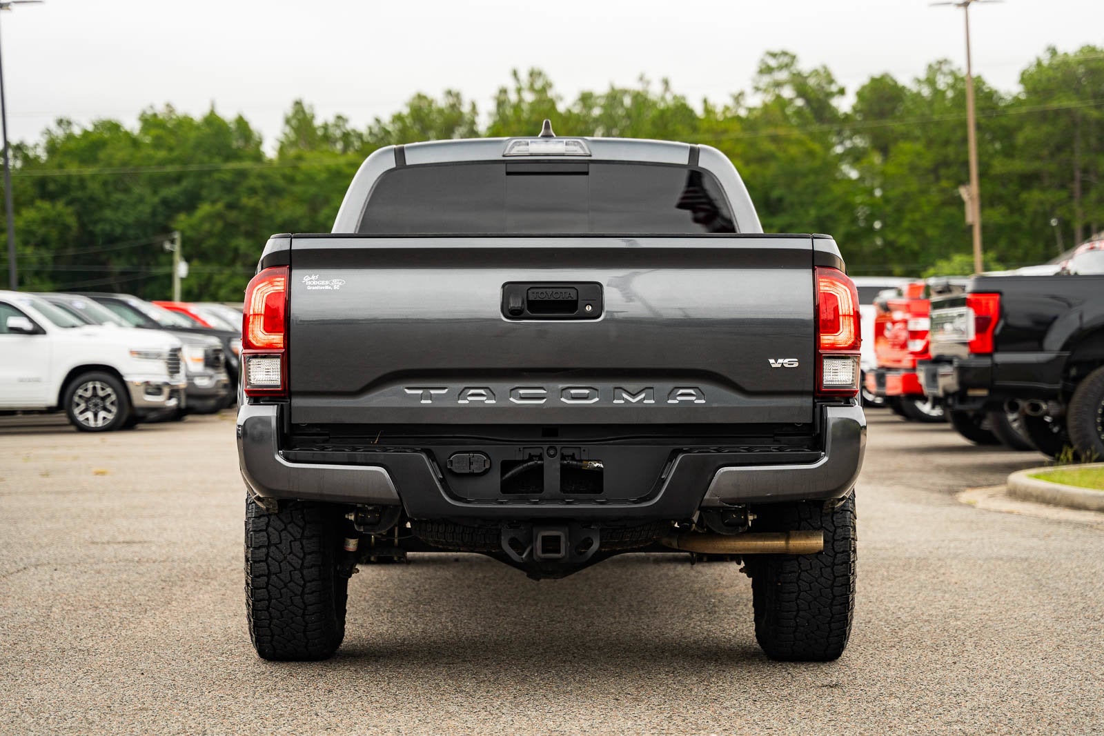 2022 Toyota Tacoma SR5 V6