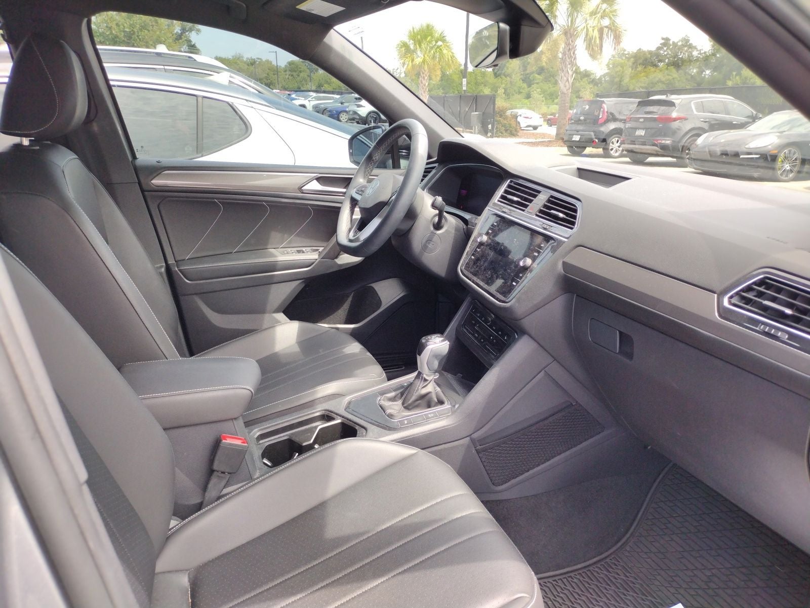 2023 Volkswagen Tiguan 2.0T SE R-Line Black