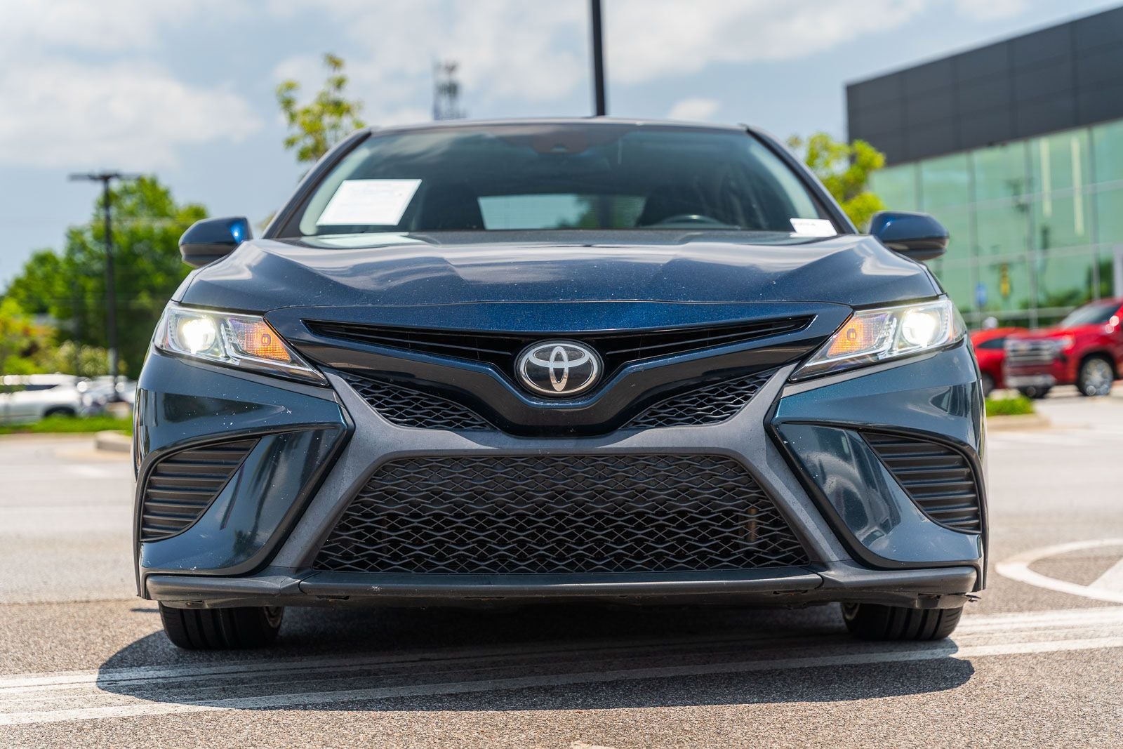 2018 Toyota Camry SE