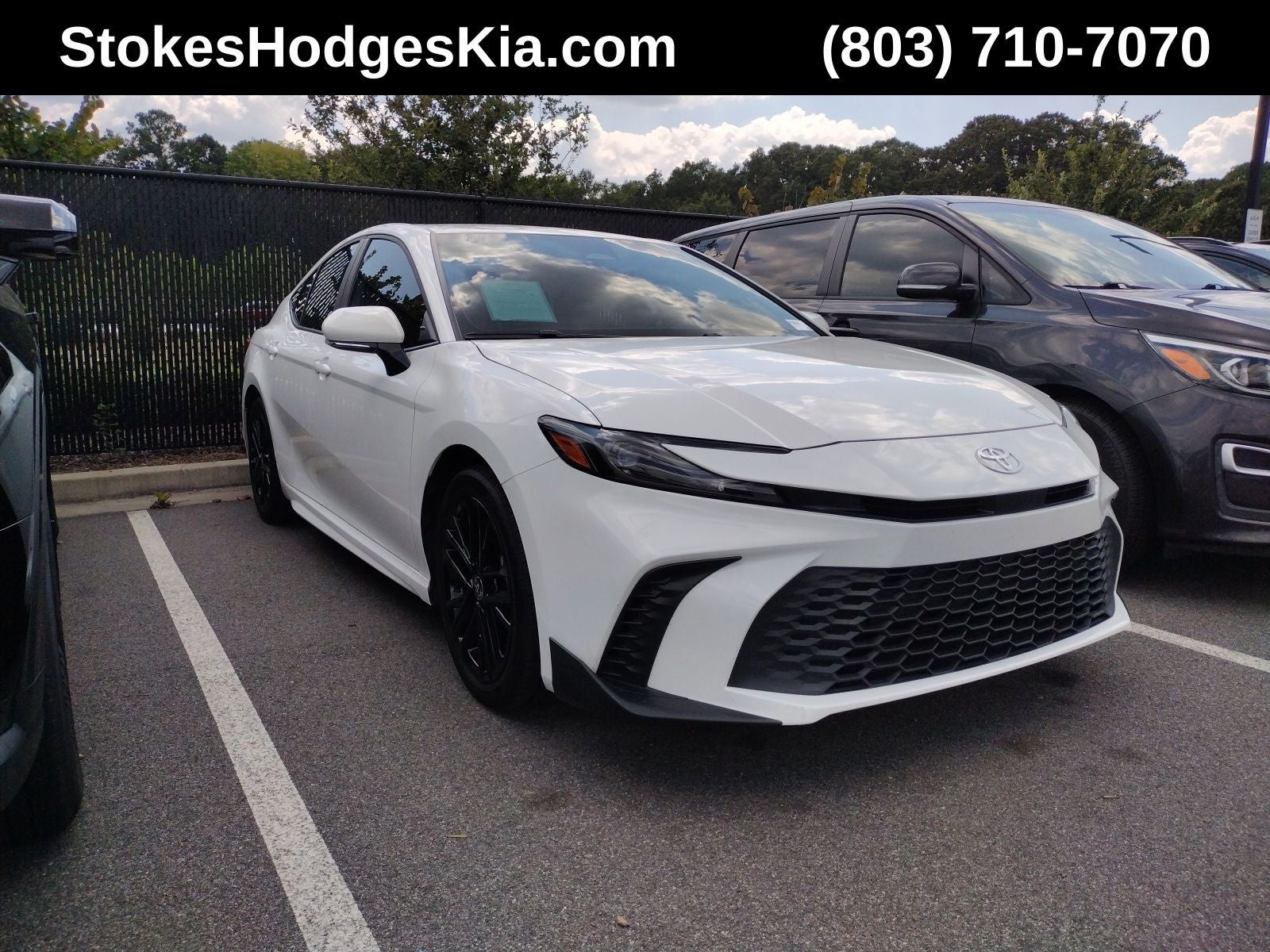 2025 Toyota Camry SE