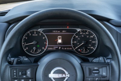 2025 Nissan Pathfinder S