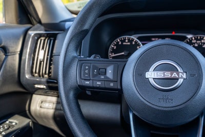 2025 Nissan Pathfinder S