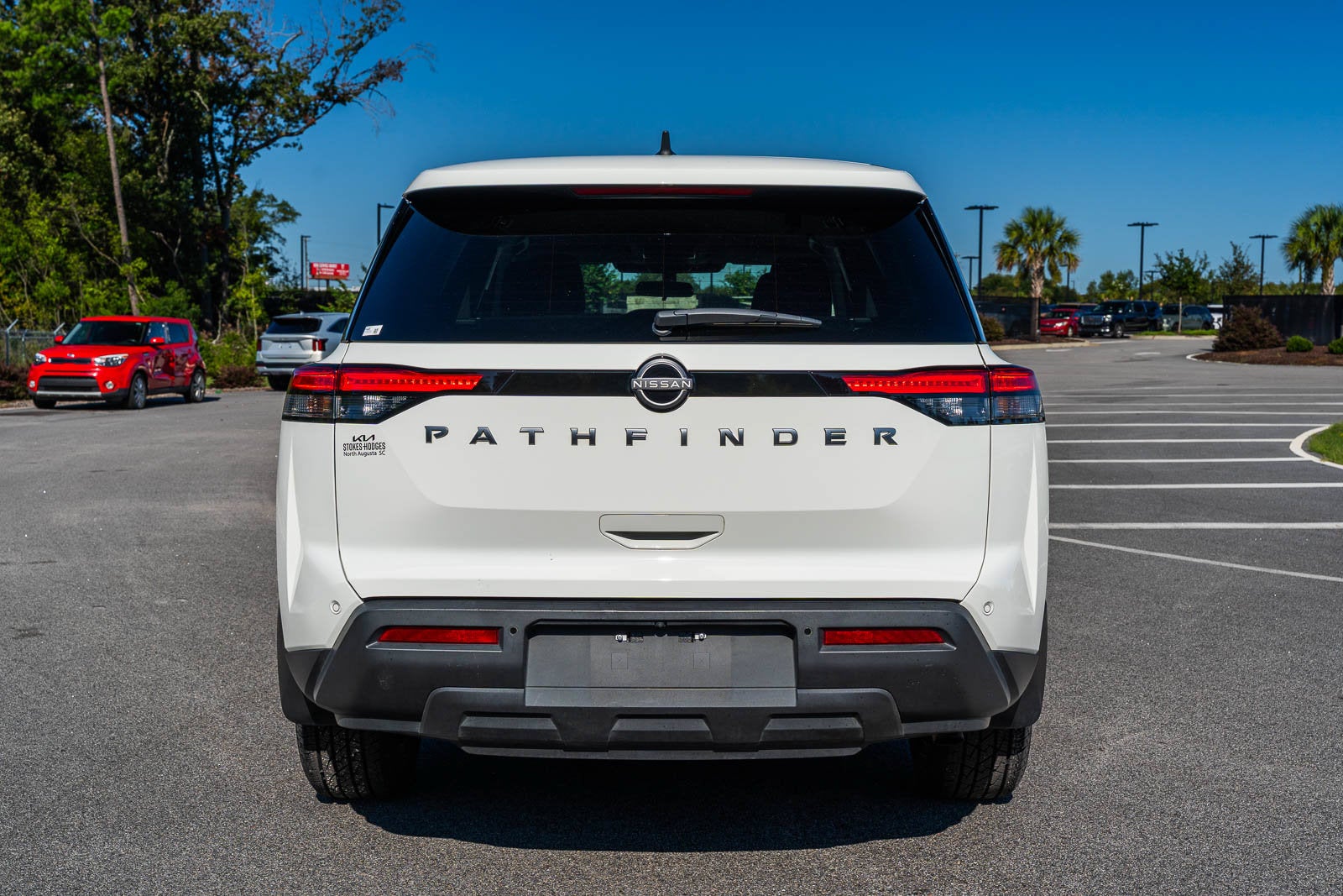 2025 Nissan Pathfinder S