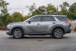 2023 Nissan Pathfinder SV