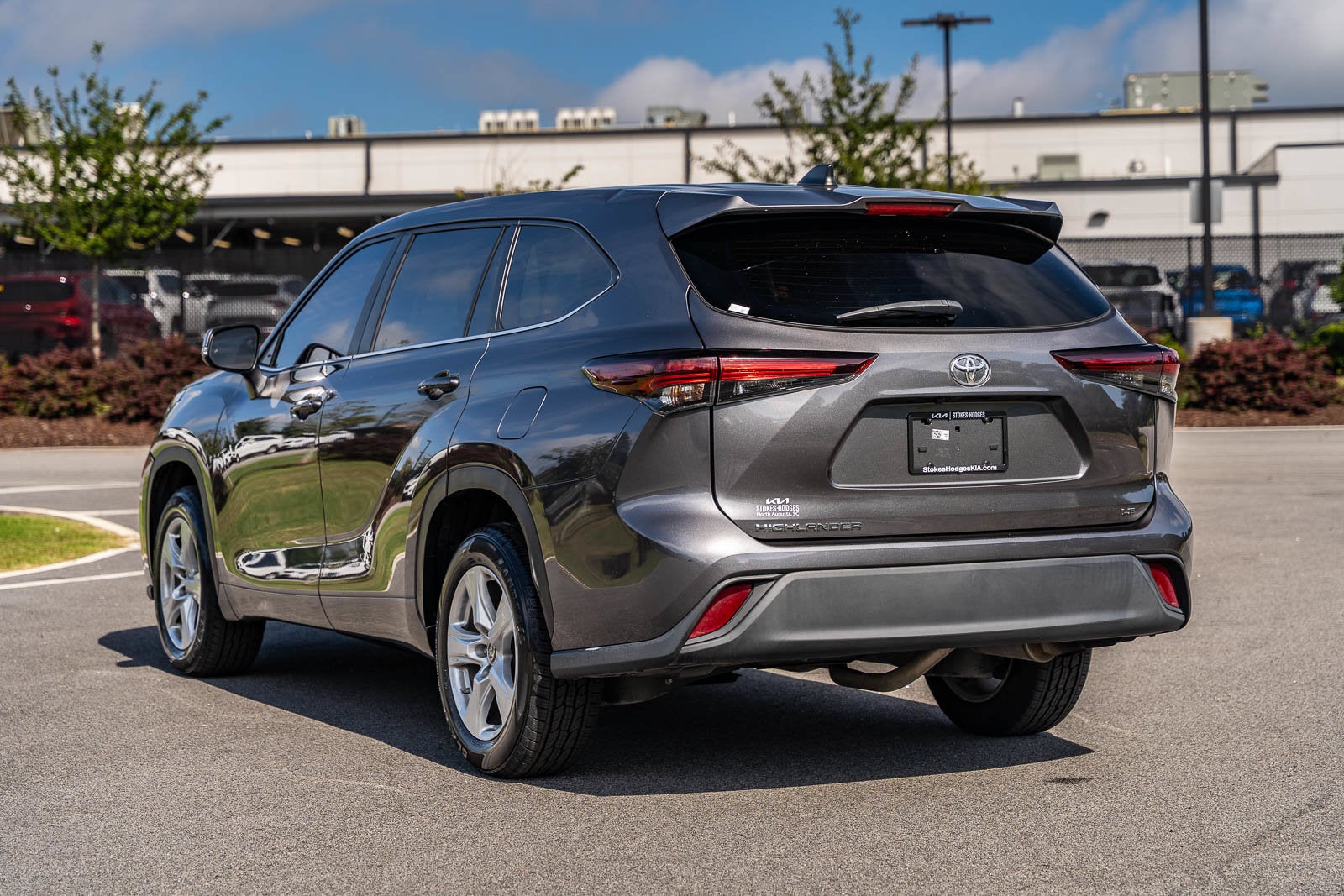 2024 Toyota Highlander LE