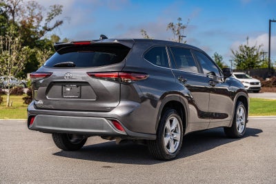 2024 Toyota Highlander LE