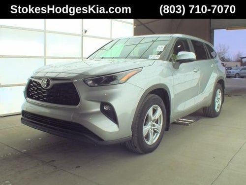 2024 Toyota Highlander LE