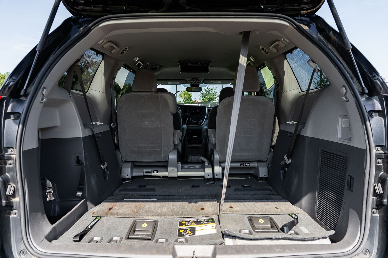 2019 Toyota Sienna LE 8 Passenger