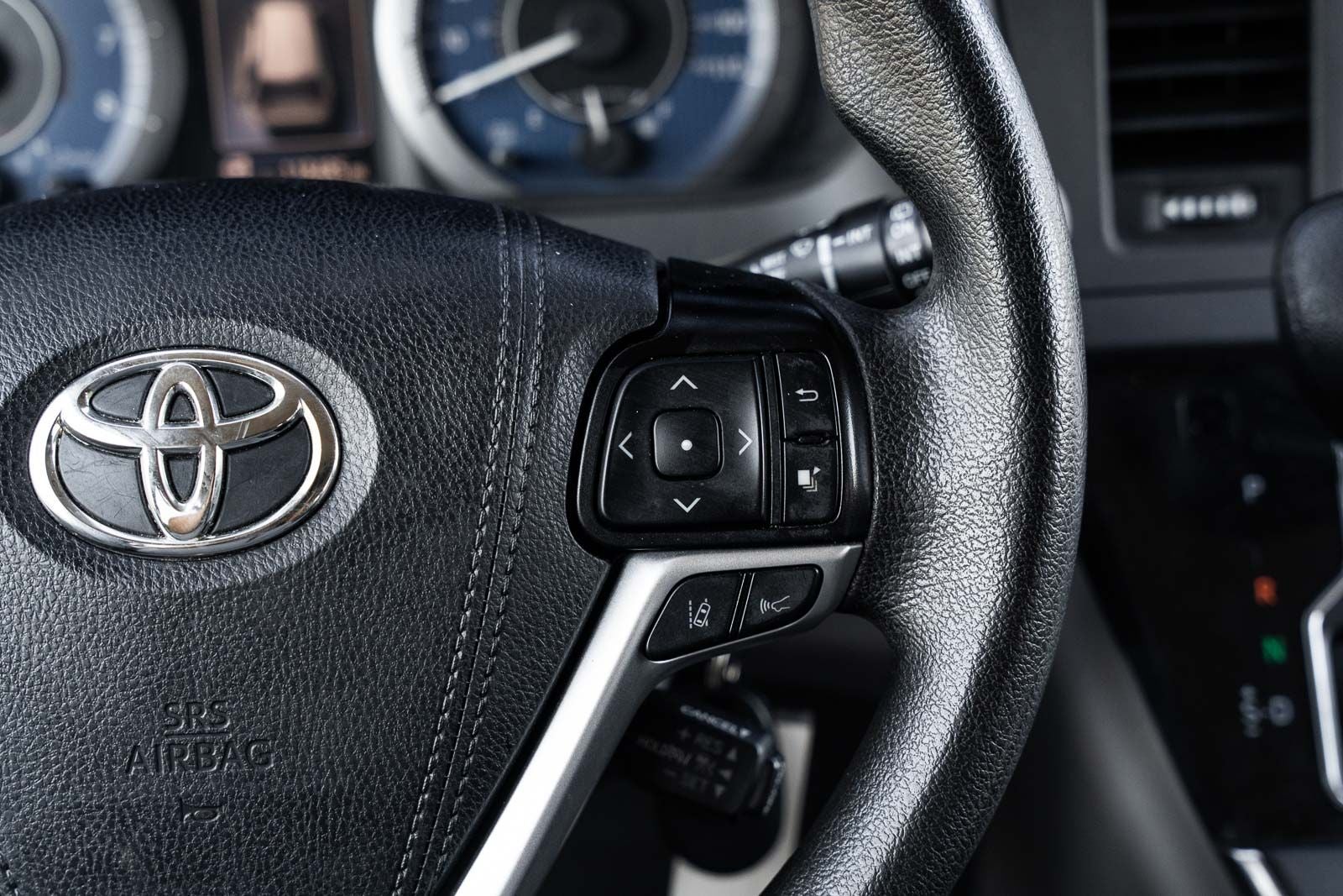 2019 Toyota Sienna LE 8 Passenger