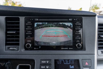 2019 Toyota Sienna LE 8 Passenger