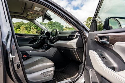 2022 Toyota Highlander Limited