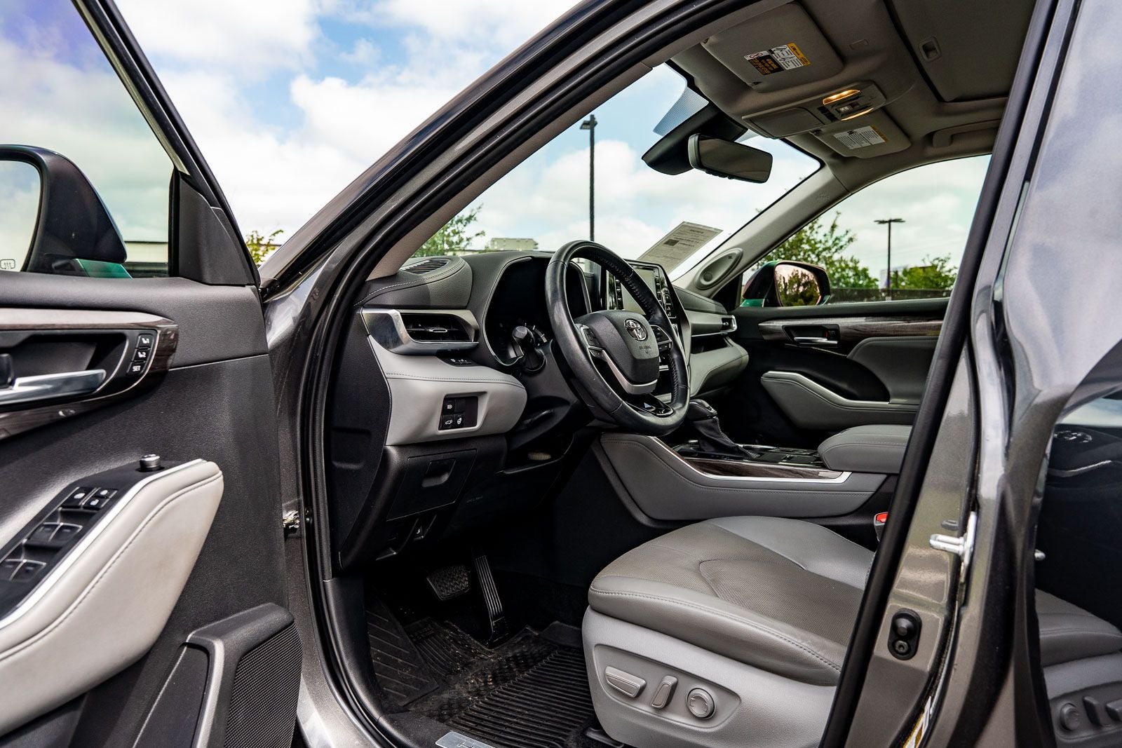 2022 Toyota Highlander Limited