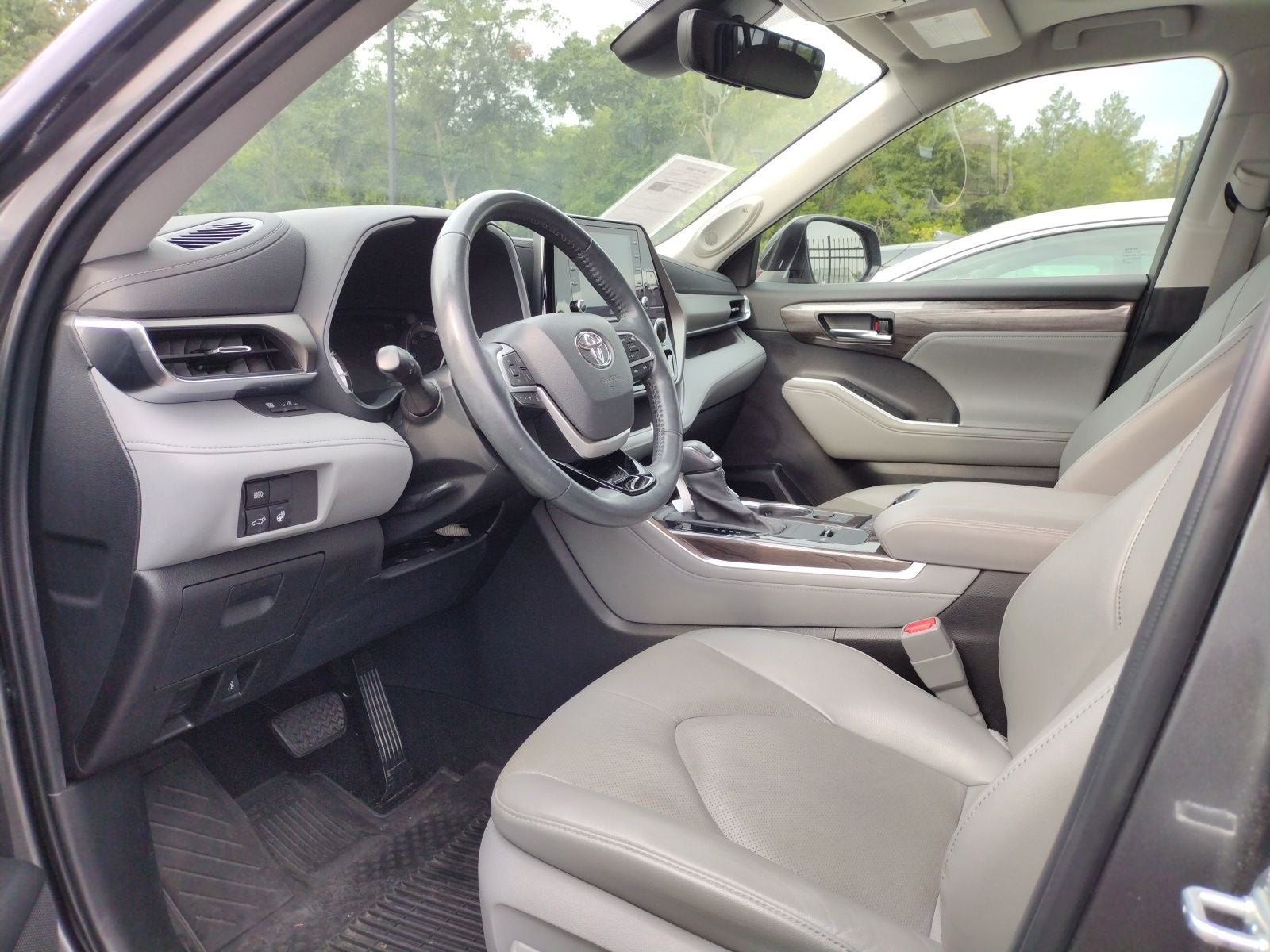 2022 Toyota Highlander Limited