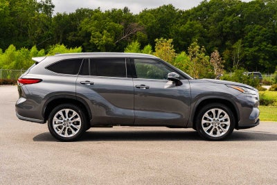 2022 Toyota Highlander Limited