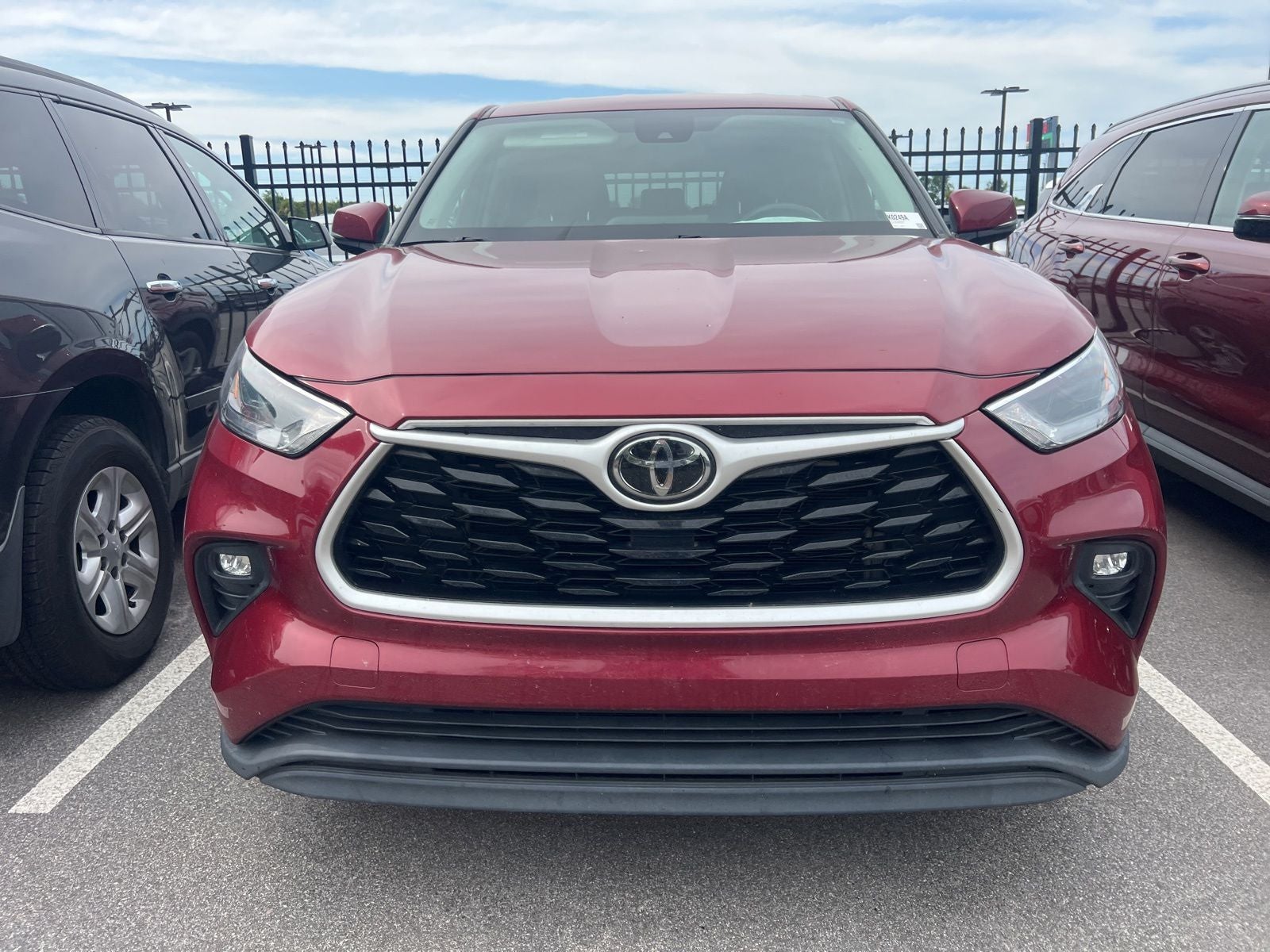 2022 Toyota Highlander LE