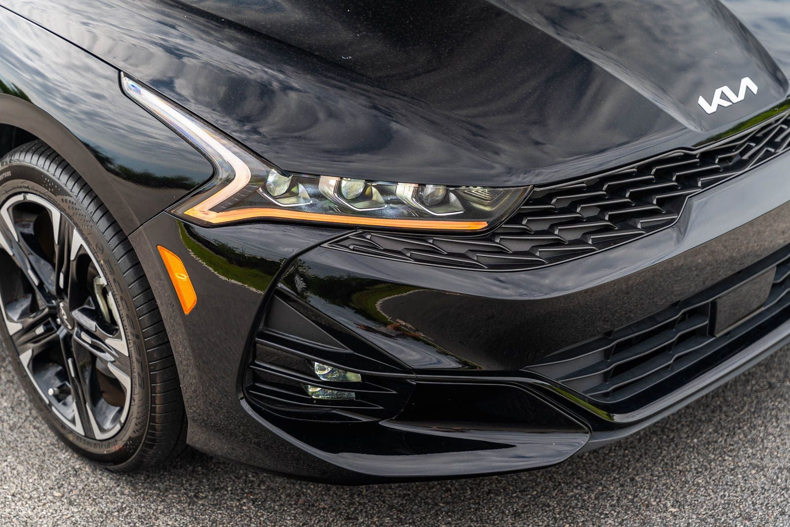 2024 Kia K5 GT-Line