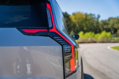 2026 Kia EV9 Light Long Range