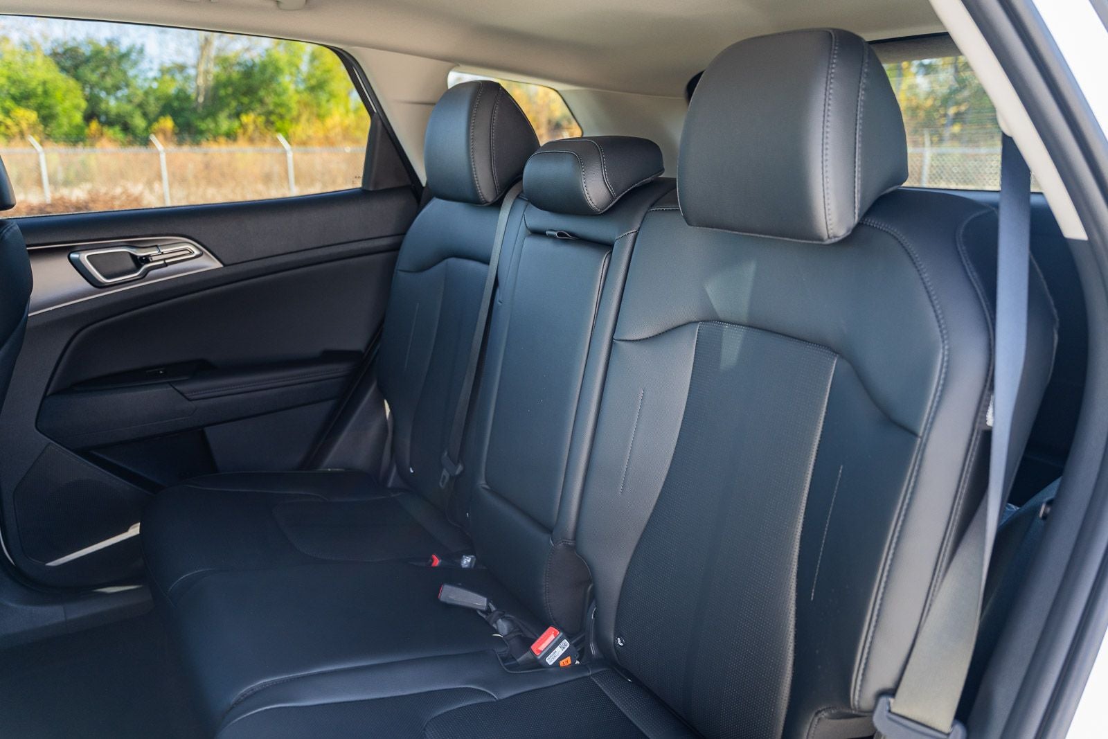 2027 Kia Sportage EX