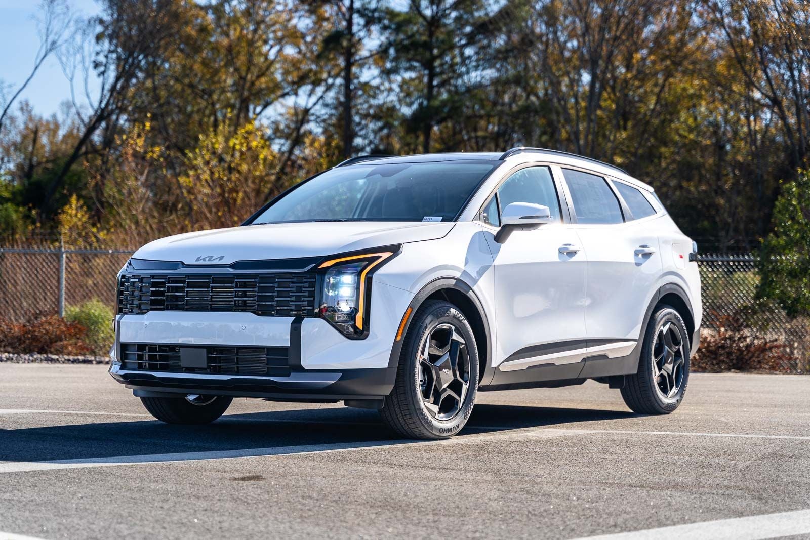 2027 Kia Sportage EX
