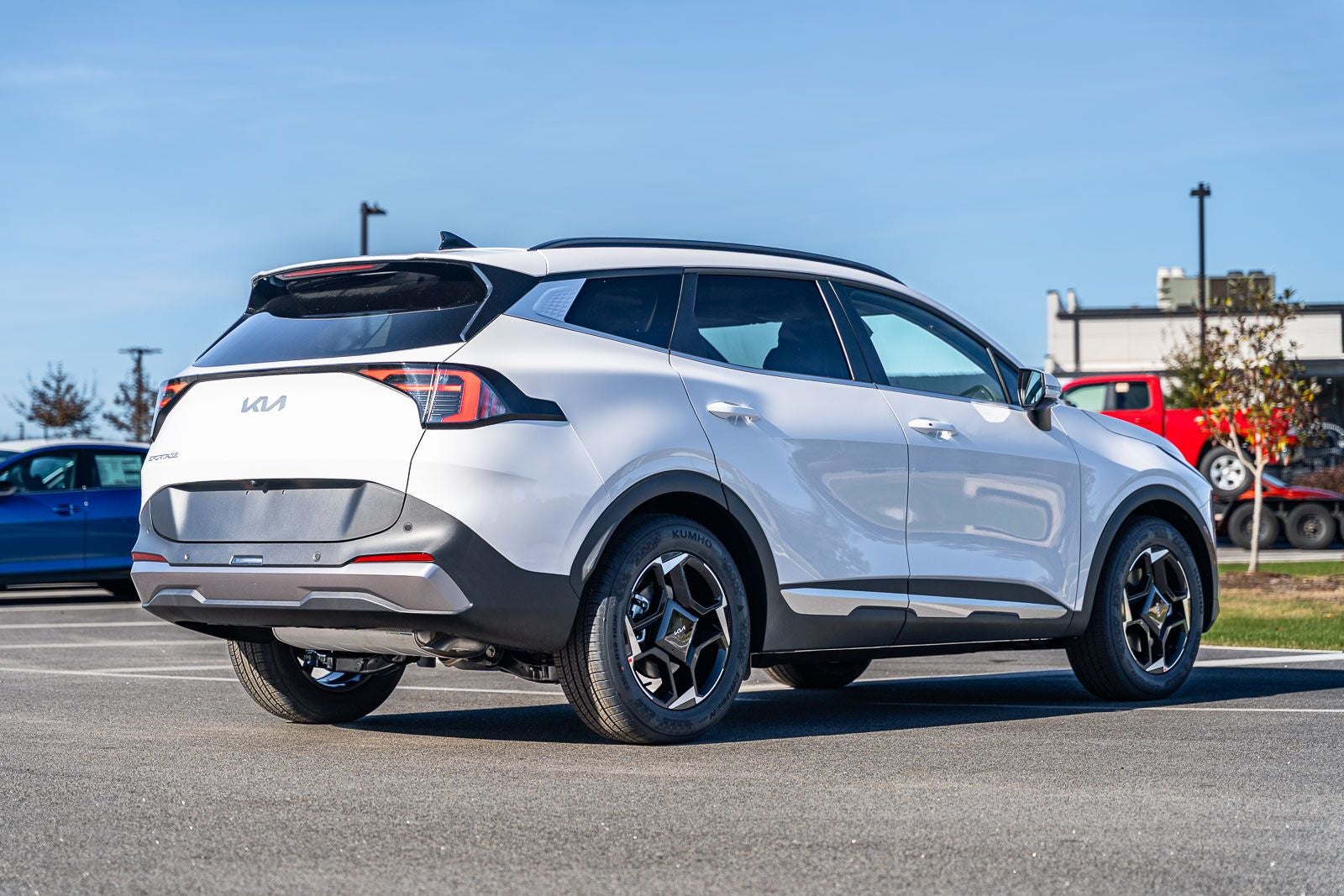 2027 Kia Sportage EX