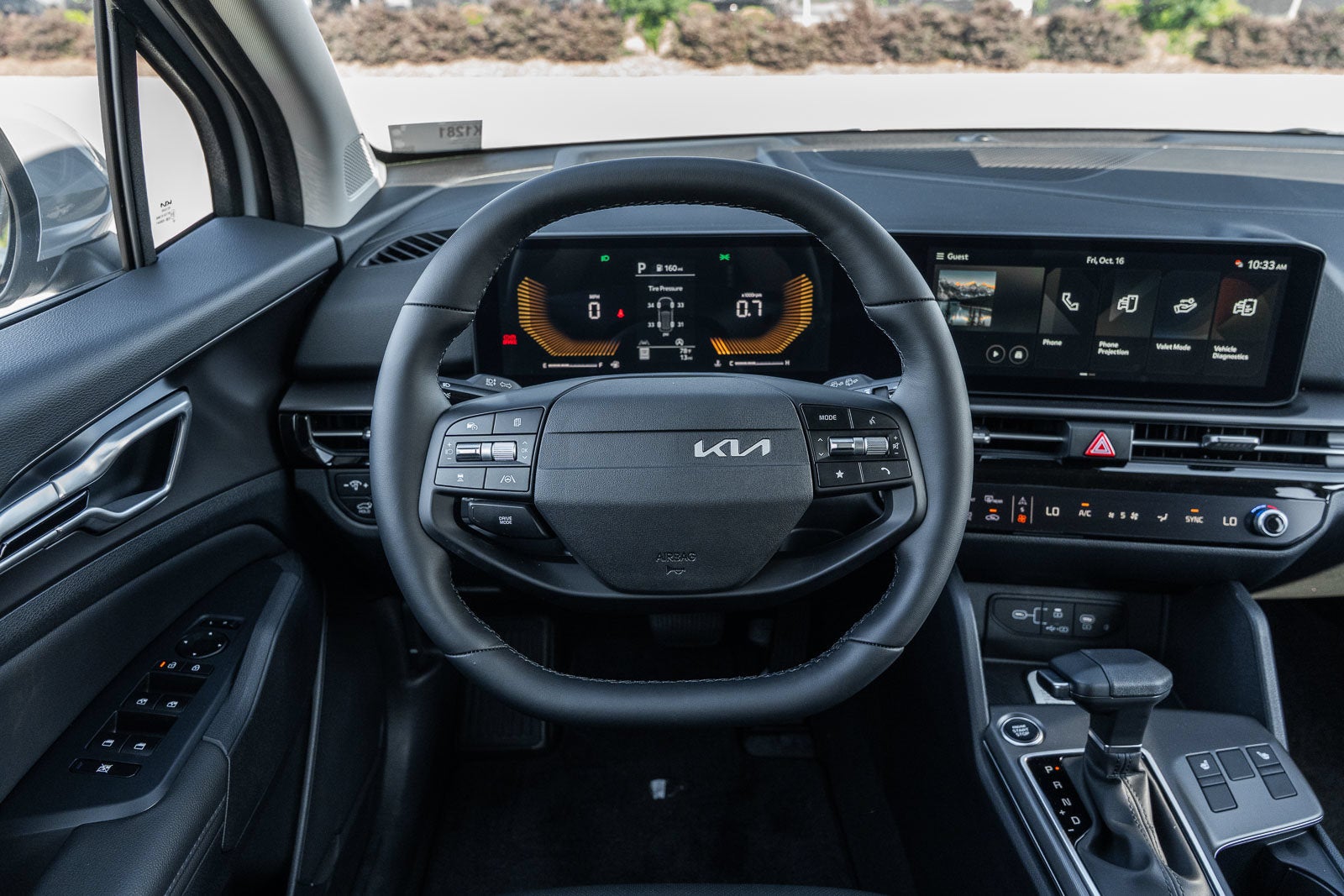 2027 Kia Sportage EX