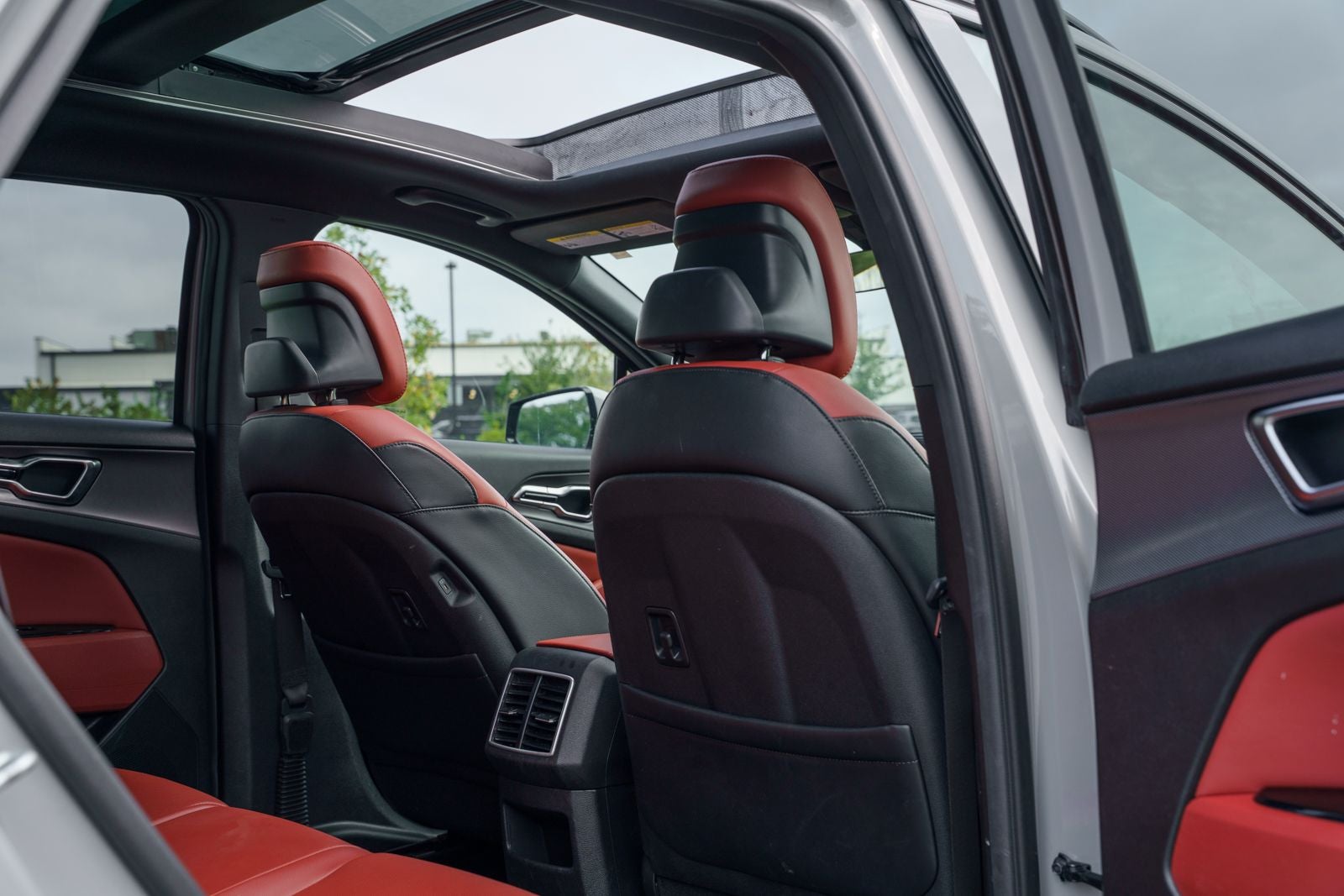 2024 Kia Sportage SX