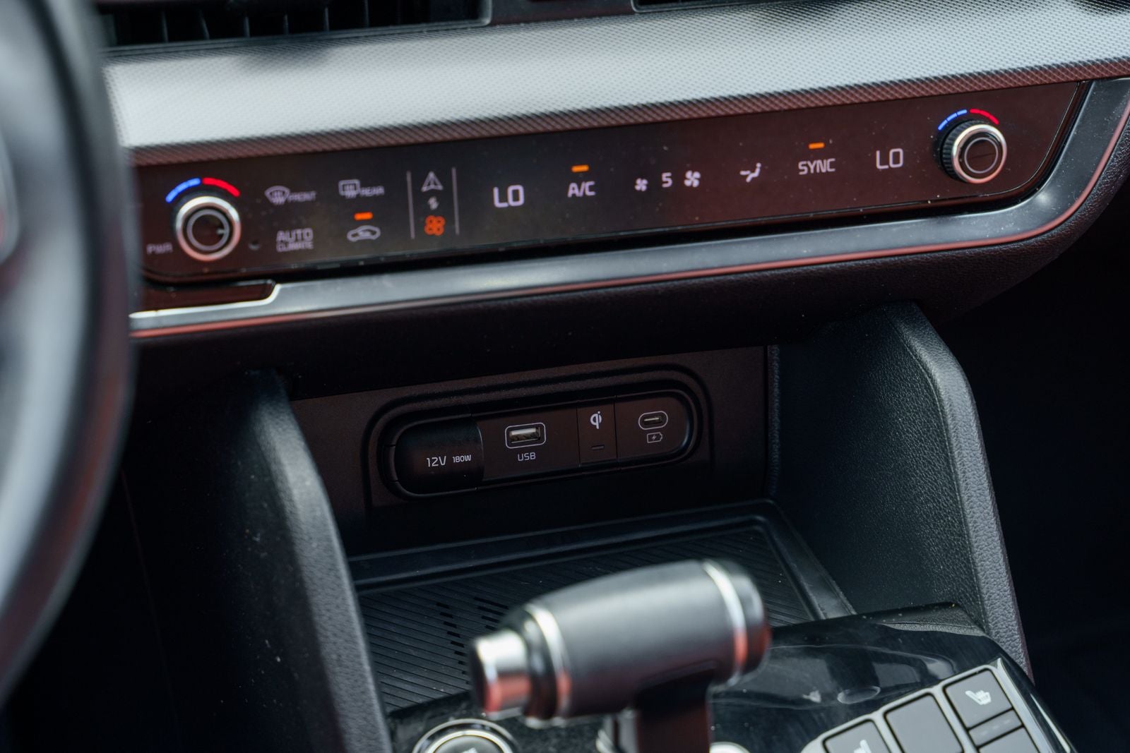 2024 Kia Sportage SX