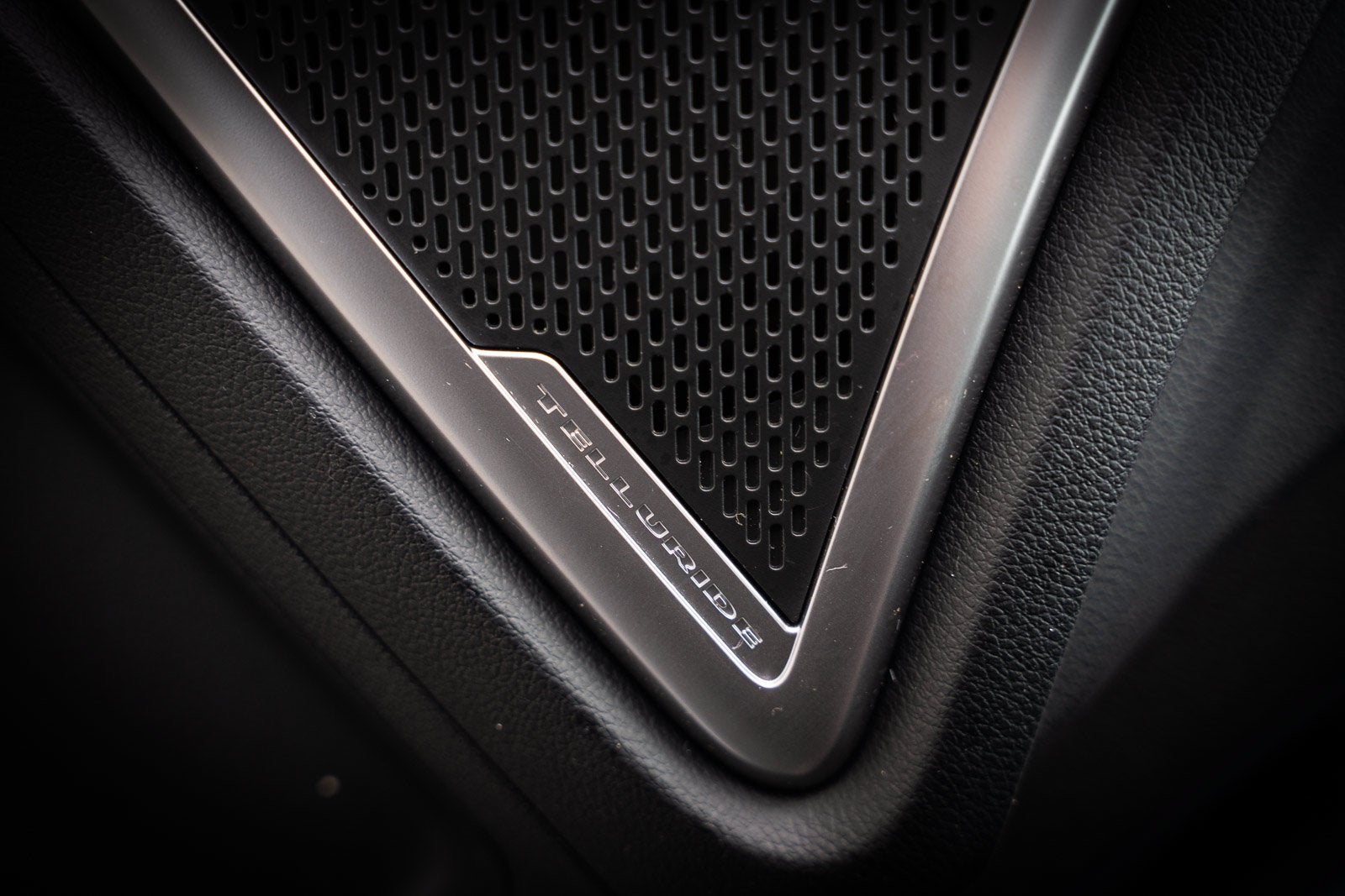 2024 Kia Telluride LX