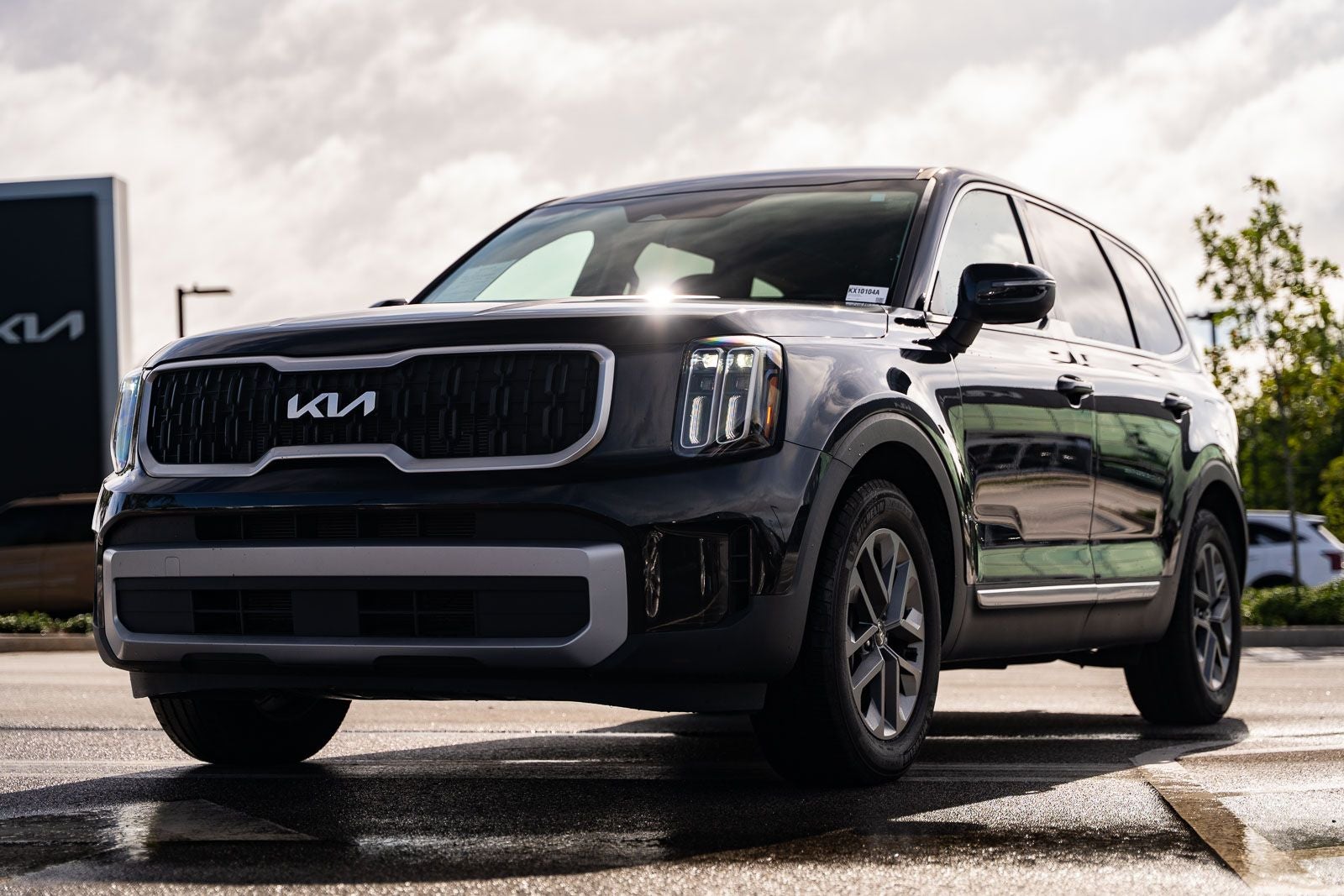2023 Kia Telluride LX