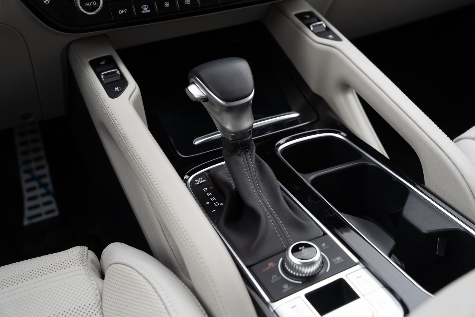2025 Kia Telluride SX-Prestige