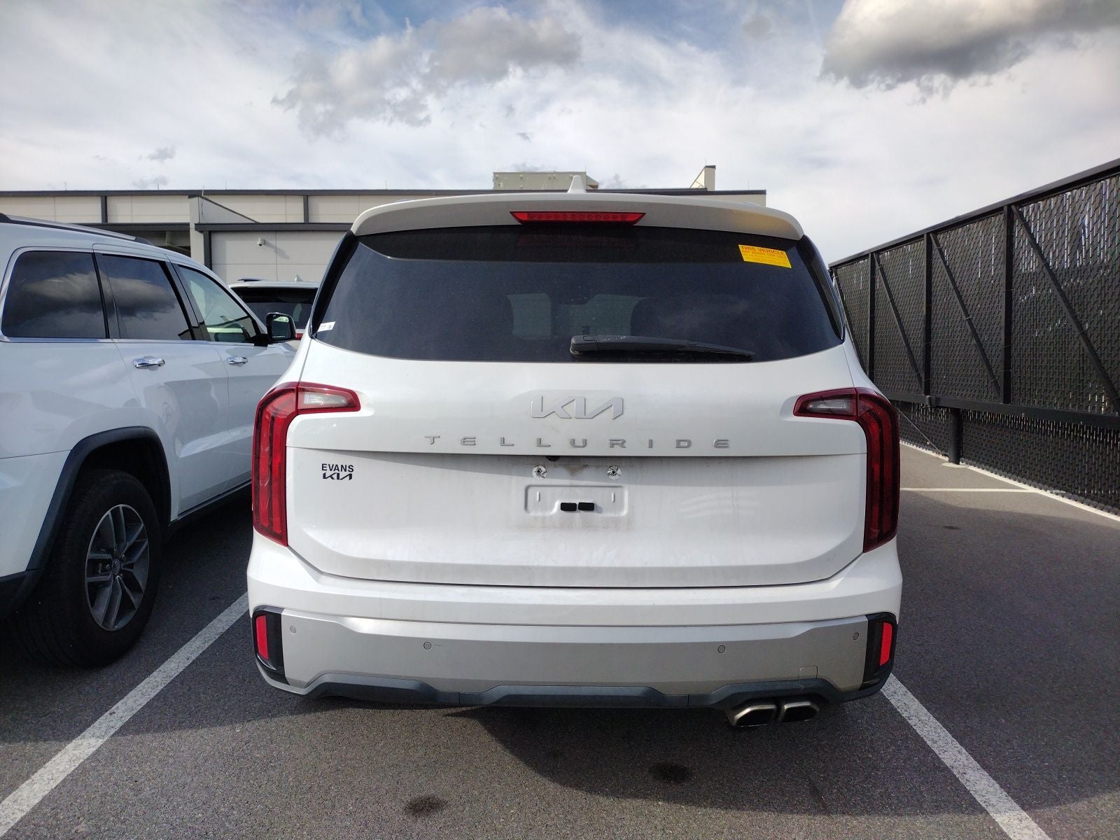 2023 Kia Telluride S