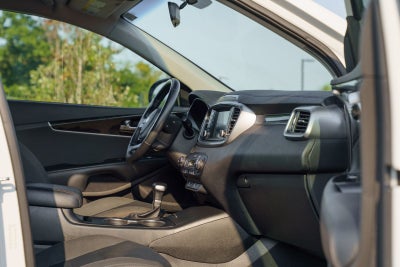 2020 Kia Sorento S