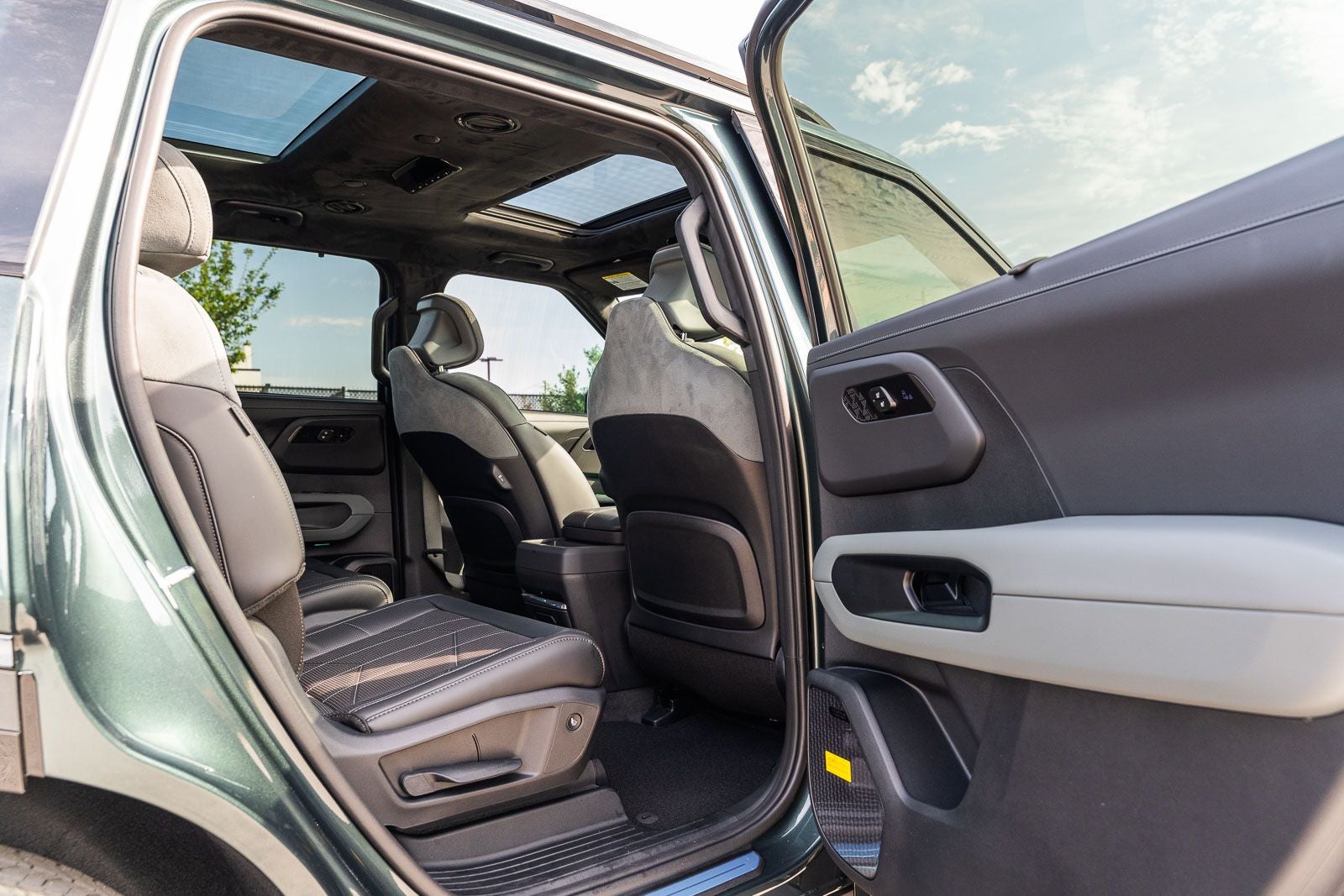 2027 Kia Telluride Hybrid X-Line SX Prestige