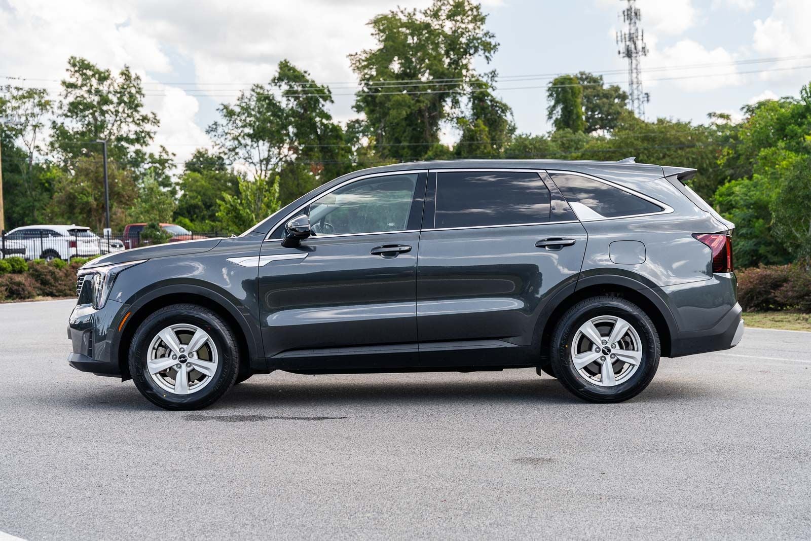 2024 Kia Sorento LX