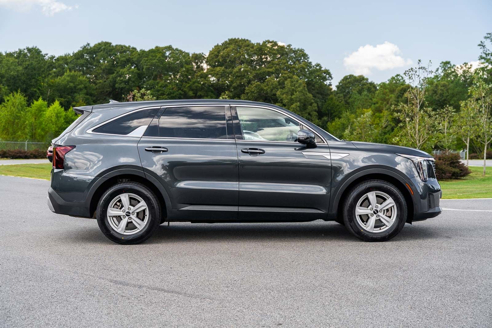 2024 Kia Sorento LX